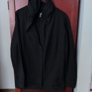 The North Face Women's Black Hooded Snap Top